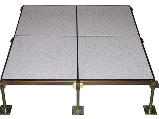 So sánh các loại sàn tĩnh điện phổ biến hiện nay: Vinyl và Epoxy