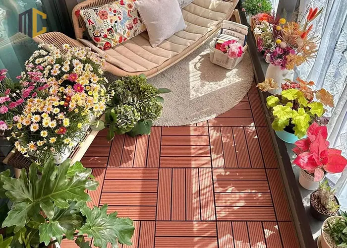 Ưu điểm và nhược điểm của vỉ nhựa ngoài trời