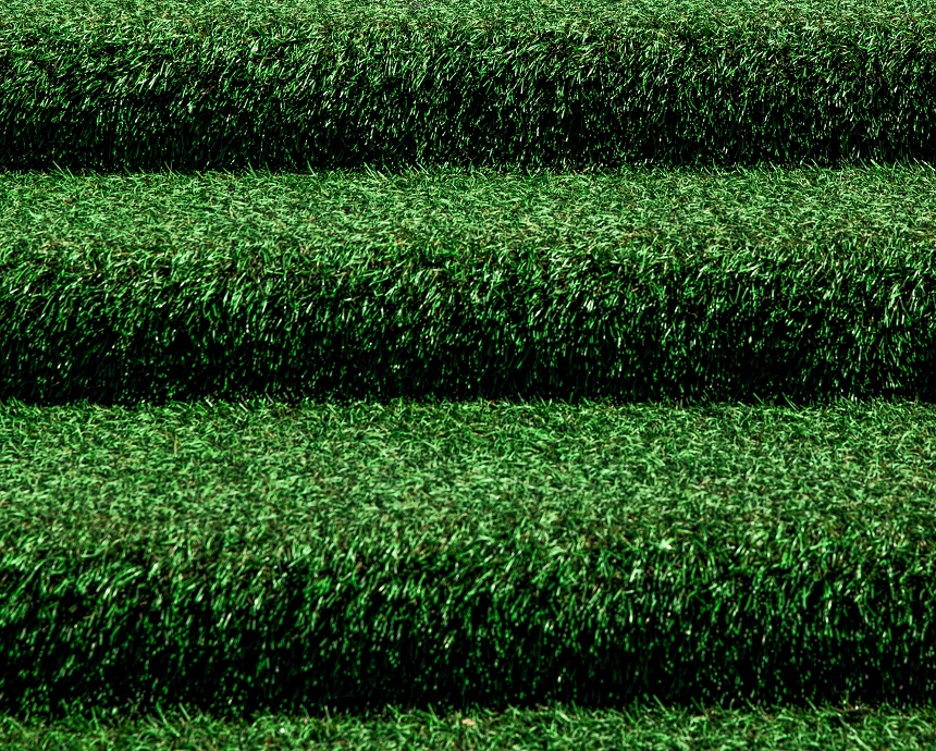 Cách vệ sinh và bảo dưỡng thảm cỏ nhân tạo